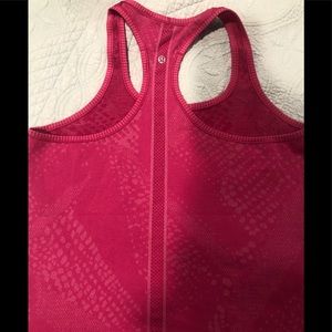 Size 10 lululemon pink swifty tank